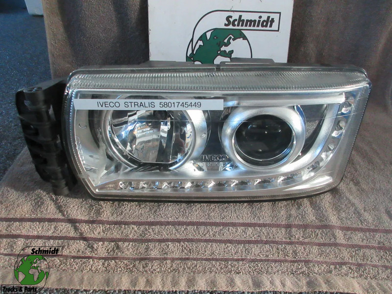 Iveco 5801745449 KOPLAMP HI WAY LED LAMP LINKS EURO 6 - Feu avant pour Camion: photos 1 Iveco 5801745449 KOPLAMP HI WAY LED LAMP LINKS EURO 6 - Feu avant pour Camion: photos 1