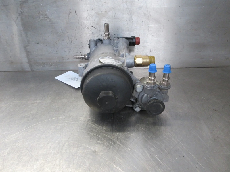 MAN 51.12501-7347 // 51.12501-7324 BRANSTOFFILTER EURO 6 - Filtre à carburant pour Camion: photos 3 MAN 51.12501-7347 // 51.12501-7324 BRANSTOFFILTER EURO 6 - Filtre à carburant pour Camion: photos 3