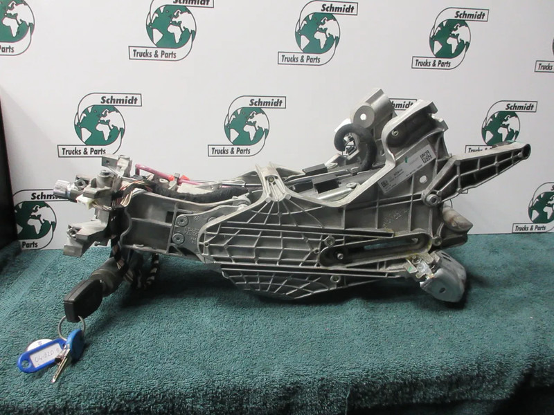 MAN 81.46113-6289 // 81.46433-6020 // 81.64633-6019 // STUURKOLOM MAN 18.510 EURO 6 - Colonne de direction pour Camion: photos 2 MAN 81.46113-6289 // 81.46433-6020 // 81.64633-6019 // STUURKOLOM MAN 18.510 EURO 6 - Colonne de direction pour Camion: photos 2