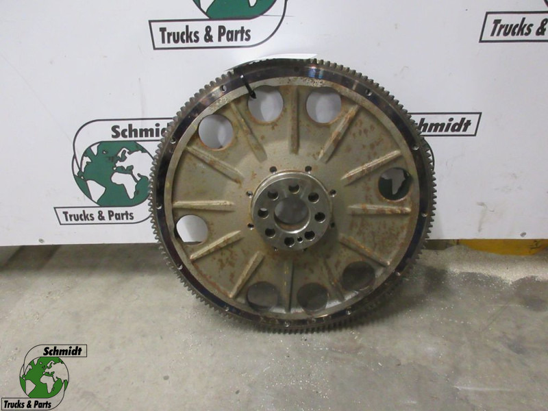 Mercedes-Benz ATEGO A 936 030 24 05 / 26 05 VLIEGWIEL EURO 6 - Volant moteur pour Camion: photos 1 Mercedes-Benz ATEGO A 936 030 24 05 / 26 05 VLIEGWIEL EURO 6 - Volant moteur pour Camion: photos 1