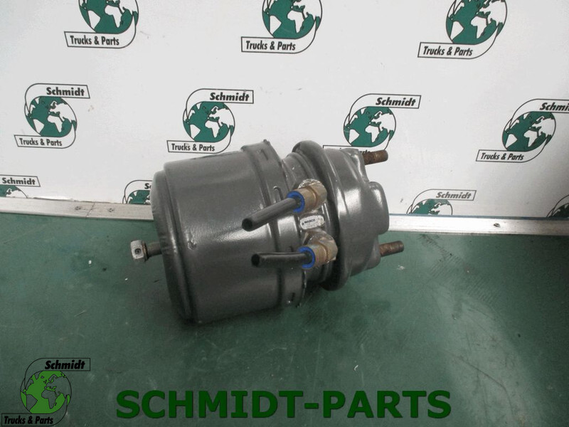 Renault 7421283614 Rembooster - Cylindre de frein pour Camion: photos 1 Renault 7421283614 Rembooster - Cylindre de frein pour Camion: photos 1