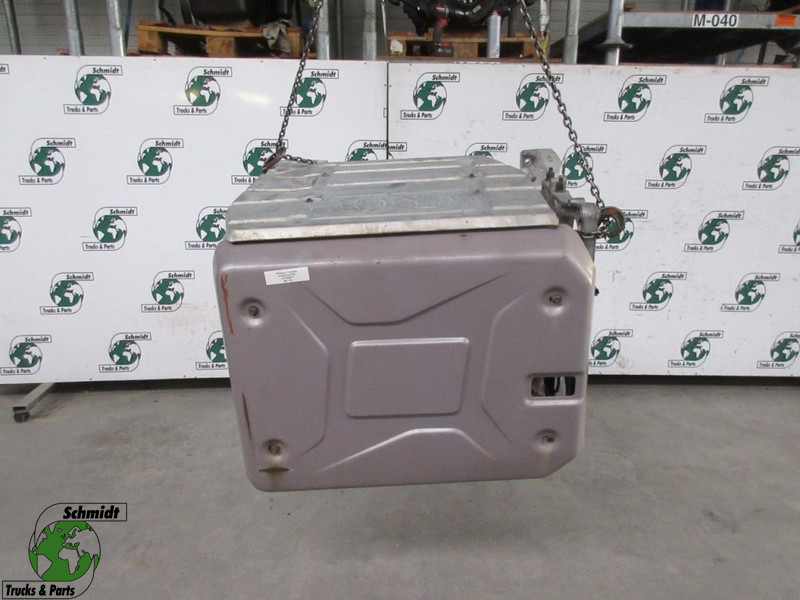 Renault T-SERIE 7421364817 KATALYSATOR EURO 6 - Catalyseur pour Camion: photos 1 Renault T-SERIE 7421364817 KATALYSATOR EURO 6 - Catalyseur pour Camion: photos 1