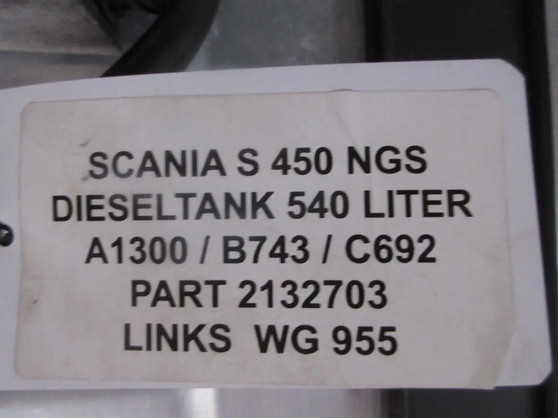 Scania 2132703 // A 1300 // B 743 // C 692 // 540 LITER SCANIA S 450 NGS MODEL 2020 - Réservoir de carburant pour Camion: photos 5 Scania 2132703 // A 1300 // B 743 // C 692 // 540 LITER SCANIA S 450 NGS MODEL 2020 - Réservoir de carburant pour Camion: photos 5