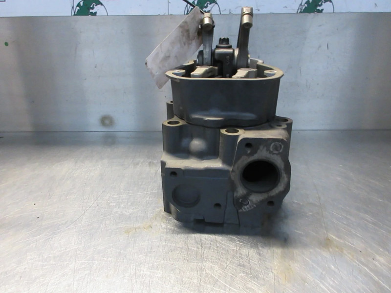 Scania 2245533 // 575999 CILINDERKOP SCANIA S450 EURO 6 NIEUWE MODEL - Bloc-cylindres pour Camion: photos 5 Scania 2245533 // 575999 CILINDERKOP SCANIA S450 EURO 6 NIEUWE MODEL - Bloc-cylindres pour Camion: photos 5