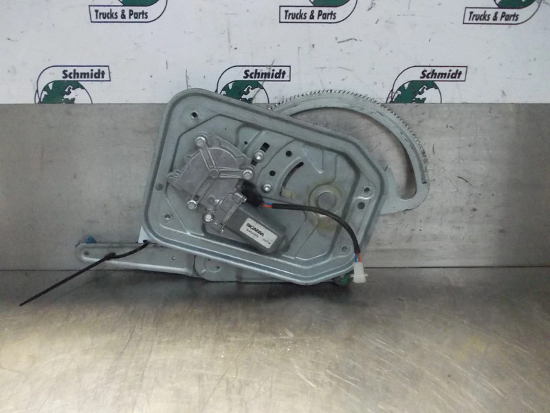 Scania R520 2303352/2572351 RAAMMECHANISME R EURO 6 - Moteur de fenetre pour Camion: photos 2 Scania R520 2303352/2572351 RAAMMECHANISME R EURO 6 - Moteur de fenetre pour Camion: photos 2