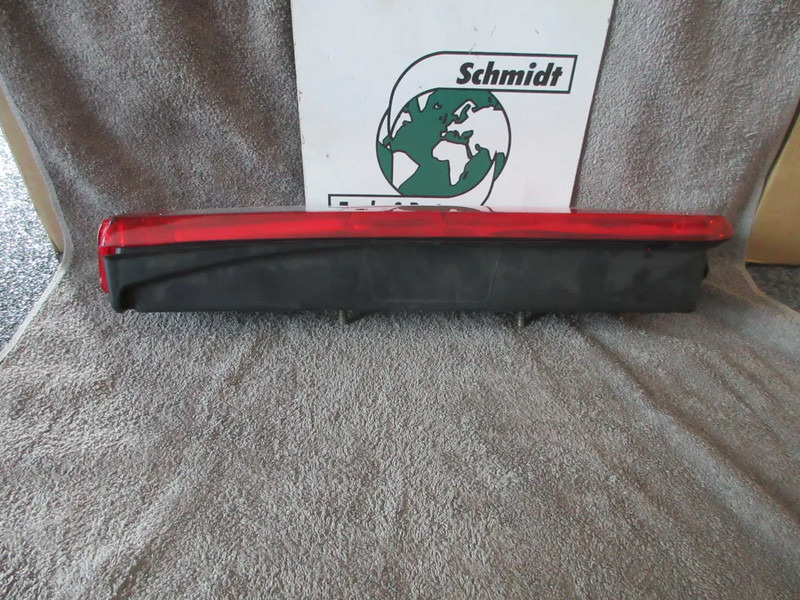 Volvo 20802346//20802350 ACHTER LAMP VOLVO & RENAULT EURO 5 / 6 NIEUWE - Feu arrière pour Camion: photos 3 Volvo 20802346//20802350 ACHTER LAMP VOLVO & RENAULT EURO 5 / 6 NIEUWE - Feu arrière pour Camion: photos 3