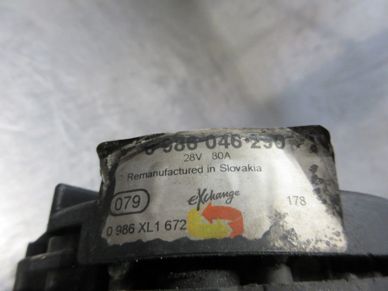 Volvo 22218393 // 22591472 DYNAMO VOLVO FM 370 EURO 6 - Alternateur pour Camion: photos 5 Volvo 22218393 // 22591472 DYNAMO VOLVO FM 370 EURO 6 - Alternateur pour Camion: photos 5