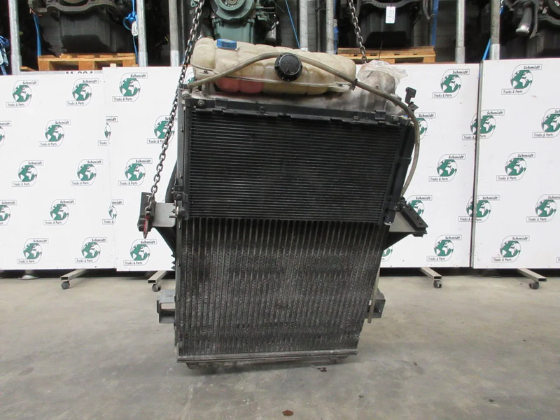 Volvo 22318830 // 21649619 // 21649624 // 85020562 KOELERPAKKET VOLVO FM 370 EURO 6 - Radiateur pour Camion: photos 3 Volvo 22318830 // 21649619 // 21649624 // 85020562 KOELERPAKKET VOLVO FM 370 EURO 6 - Radiateur pour Camion: photos 3