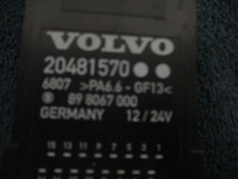 Volvo FH 20481570 ECU CONTROL UNIT - Système électrique pour Camion: photos 2 Volvo FH 20481570 ECU CONTROL UNIT - Système électrique pour Camion: photos 2