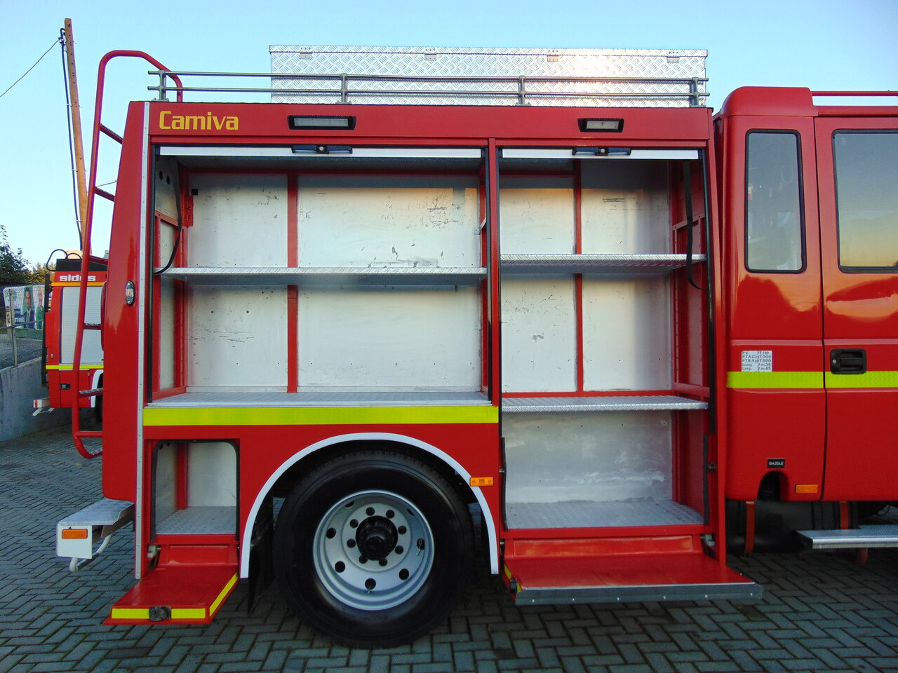 Camion de pompier IVECO EuroCargo 130E23 Camiva: photos 11 Camion de pompier IVECO EuroCargo 130E23 Camiva: photos 11