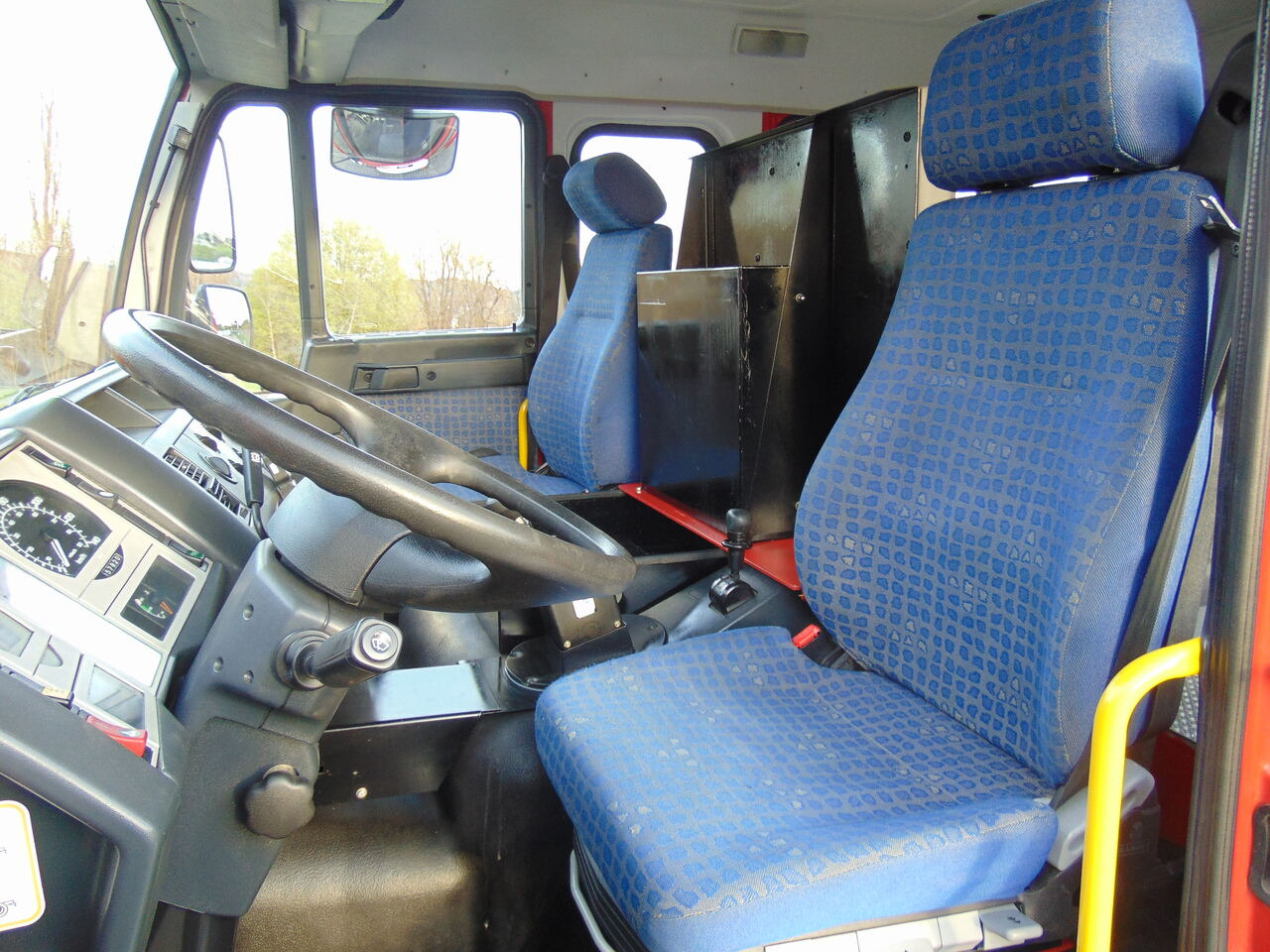 Camion de pompier MAN LE250B SIDES: photos 17 Camion de pompier MAN LE250B SIDES: photos 17