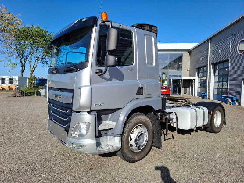 DAF CF 450 / DEB / ONLY:271547 KM / ACC / LWDS / NAVI / FRIDGE / AUTOMATIC / EURO-6 / 2019 - Tracteur routier: photos 1 DAF CF 450 / DEB / ONLY:271547 KM / ACC / LWDS / NAVI / FRIDGE / AUTOMATIC / EURO-6 / 2019 - Tracteur routier: photos 1