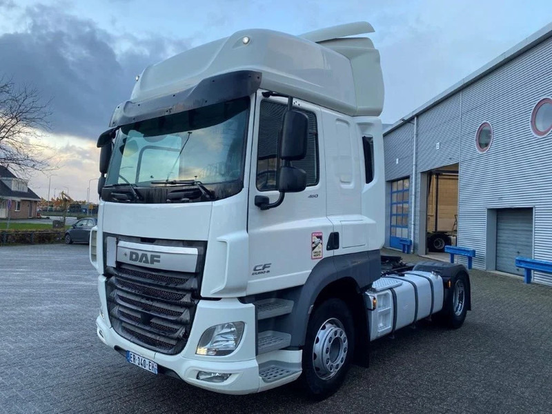 DAF CF460 / AUTOMATIC / PARK COOL / SPACE CAB / EURO-6 / 2017 - Tracteur routier: photos 1 DAF CF460 / AUTOMATIC / PARK COOL / SPACE CAB / EURO-6 / 2017 - Tracteur routier: photos 1