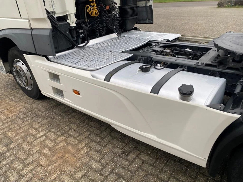 DAF XF106-460 / AUTOMATIC / DEB / PARKCOOL / AIRCO / EURO-6 / 2015 en leasing occasion DAF XF106-460 / AUTOMATIC / DEB / PARKCOOL / AIRCO / EURO-6 / 2015: photos 8