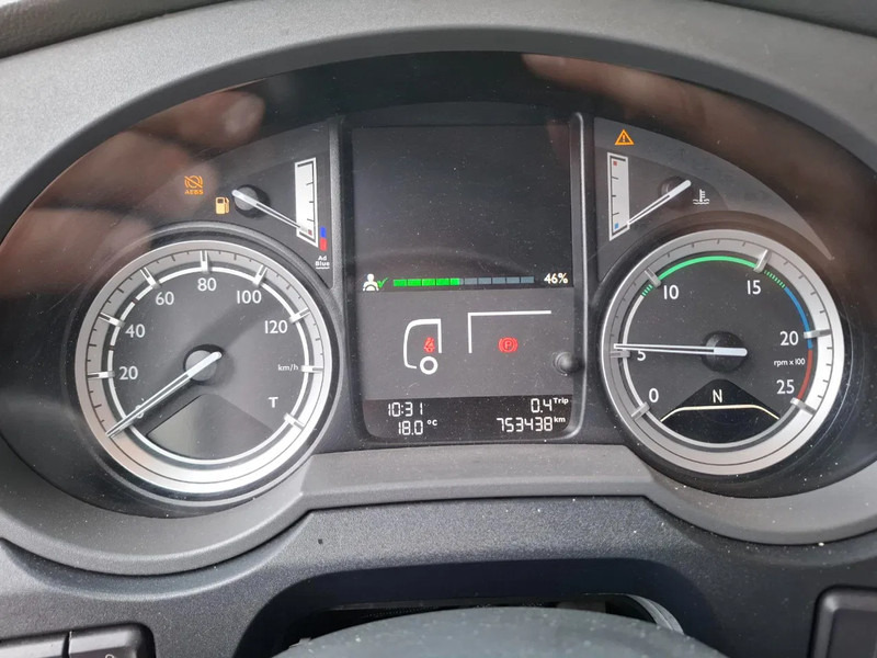 Tracteur routier DAF XF106-460 / DEB / TUV:20-01-2026 / 753438 KM / FRIDGE / ACC / LWDS / GEN2 V2 TACHO / ALCOA / AUTOMATIC / EURO-6 / 2017: photos 16