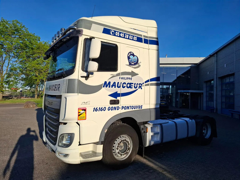DAF XF106-460 / INTARDER / DEB / MANUAL / AIRCO / CLEAN TRUCK / EURO-6 / 2014 - Tracteur routier: photos 1 DAF XF106-460 / INTARDER / DEB / MANUAL / AIRCO / CLEAN TRUCK / EURO-6 / 2014 - Tracteur routier: photos 1