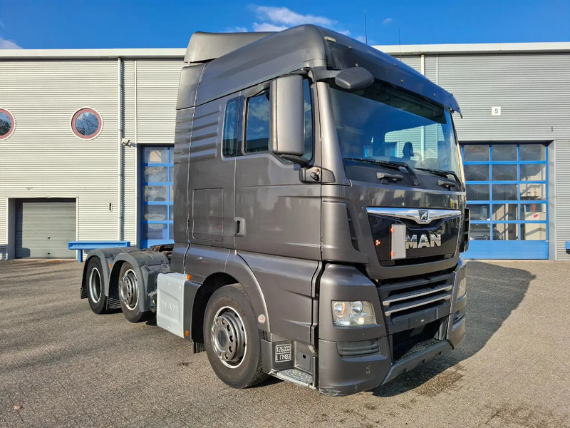 MAN TGX 26.460 / INTARDER / ACC / LWDS / LIFT AXLE / FRIDGE / 2XBED / AUTOMATIC / EURO-6 / 2020 - Tracteur routier: photos 2 MAN TGX 26.460 / INTARDER / ACC / LWDS / LIFT AXLE / FRIDGE / 2XBED / AUTOMATIC / EURO-6 / 2020 - Tracteur routier: photos 2