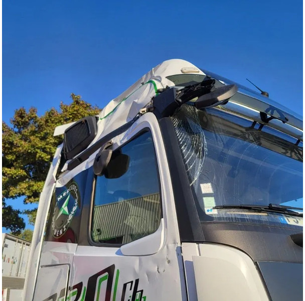 Mercedes-Benz ACTROS 1863 / ENGINE RUNNING / RETARDER / PARK-COOL /HYDRAULICS / ONLY: 268593KM / GIGA-SPACE / MIRRORCAM / AUTOMATIC / EURO-6 / en leasing occasion Mercedes-Benz ACTROS 1863 / ENGINE RUNNING / RETARDER / PARK-COOL /HYDRAULICS / ONLY: 268593KM / GIGA-SPACE / MIRRORCAM / AUTOMATIC / EURO-6 /: photos 11