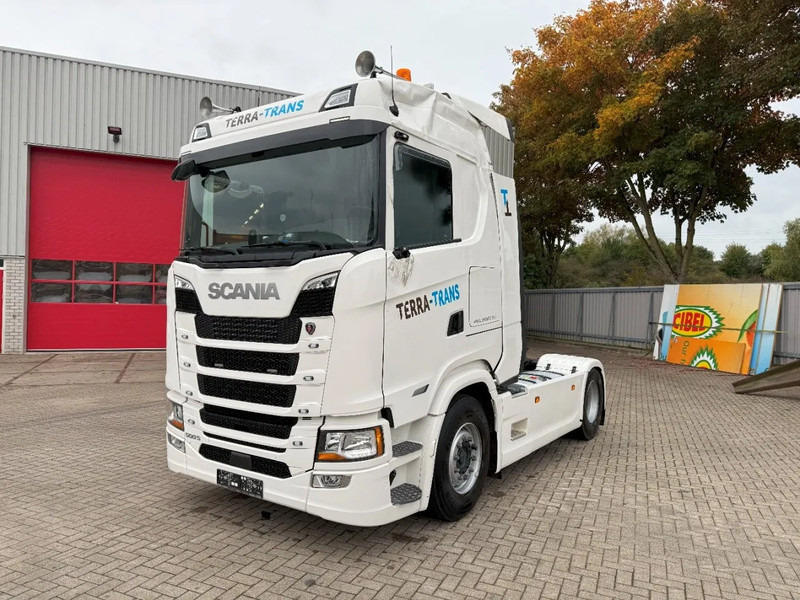 Scania NGS SUPER S500 / ENGINE RUNNING / ONLY:78277 KM / HYDRAULICS / FULL-AIR / LEATHER / FULL SPOILER / AUTOMATIC / EURO-6 / 2024 - Tracteur routier: photos 1 Scania NGS SUPER S500 / ENGINE RUNNING / ONLY:78277 KM / HYDRAULICS / FULL-AIR / LEATHER / FULL SPOILER / AUTOMATIC / EURO-6 / 2024 - Tracteur routier: photos 1