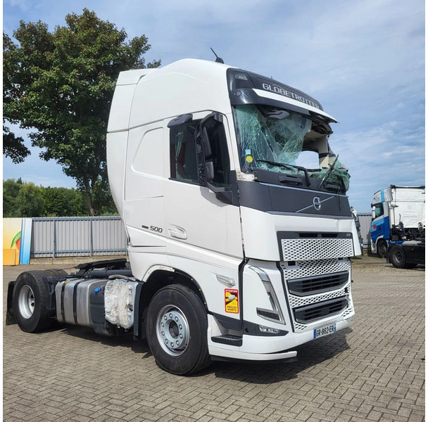 Volvo FH5-500 XL / ENGINE RUNNING / VEB+ / I-PARKCOOL / ONLY:349717 KM / I-SAVE / ACC / LWDS / SIDESKIRTS / AUTOMATIC / EURO-6 / 2023 - Tracteur routier: photos 3 Volvo FH5-500 XL / ENGINE RUNNING / VEB+ / I-PARKCOOL / ONLY:349717 KM / I-SAVE / ACC / LWDS / SIDESKIRTS / AUTOMATIC / EURO-6 / 2023 - Tracteur routier: photos 3