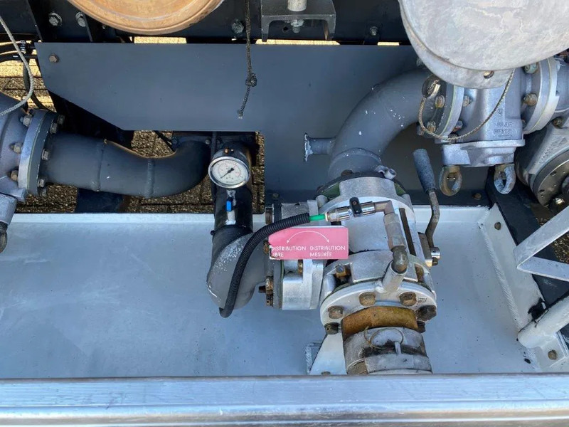 Camion citerne Volvo FL7-290 / 5 COMPARTIMENTS / 13000 LITER TOTAL / PUMP / AUTOMATIC / EURO-5 / 2009: photos 11