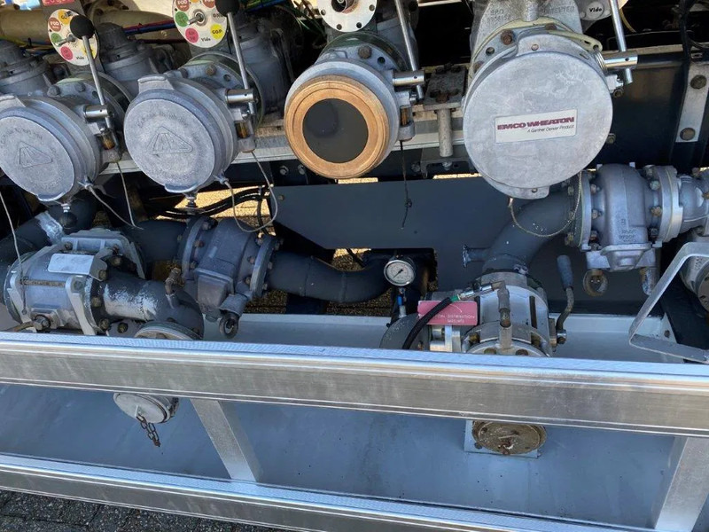 Camion citerne Volvo FL7-290 / 5 COMPARTIMENTS / 13000 LITER TOTAL / PUMP / AUTOMATIC / EURO-5 / 2009: photos 10