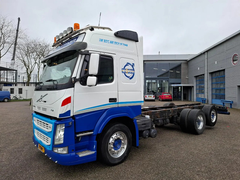 Volvo FM11-460 / NL TRUCK / LIFT+LENKACHSE / ONLY:355342 KM / DYNAMIC STEERING / LWDS / NAVI / ALCOA / TUV:07-01-2026 / INLINER / EURO - Châssis cabine: photos 2 Volvo FM11-460 / NL TRUCK / LIFT+LENKACHSE / ONLY:355342 KM / DYNAMIC STEERING / LWDS / NAVI / ALCOA / TUV:07-01-2026 / INLINER / EURO - Châssis cabine: photos 2