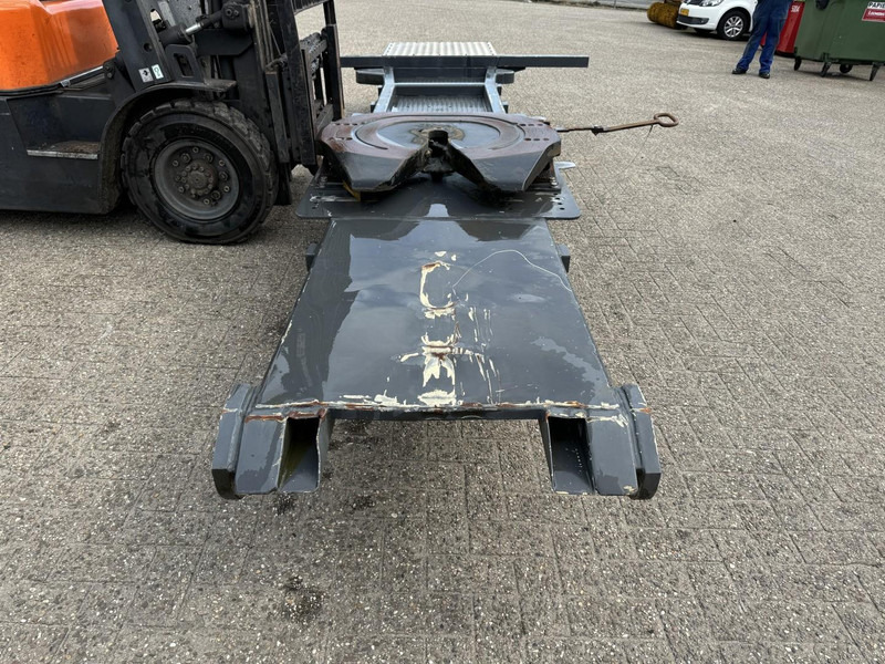 Alumac Alumac Afzetbare Koppelschotel - Sellette d'attelage pour Camion: photos 4 Alumac Alumac Afzetbare Koppelschotel - Sellette d'attelage pour Camion: photos 4