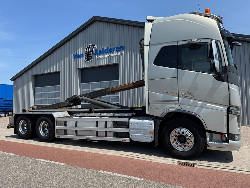 Volvo FH16 750 6x2, VDL 21 Ton Haak - Camion ampliroll: photos 2 Volvo FH16 750 6x2, VDL 21 Ton Haak - Camion ampliroll: photos 2