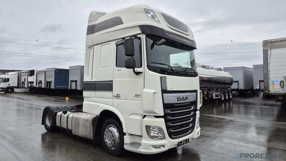 Tracteur routier DAF XF 510 FT LOW DECK SSC EURO 6