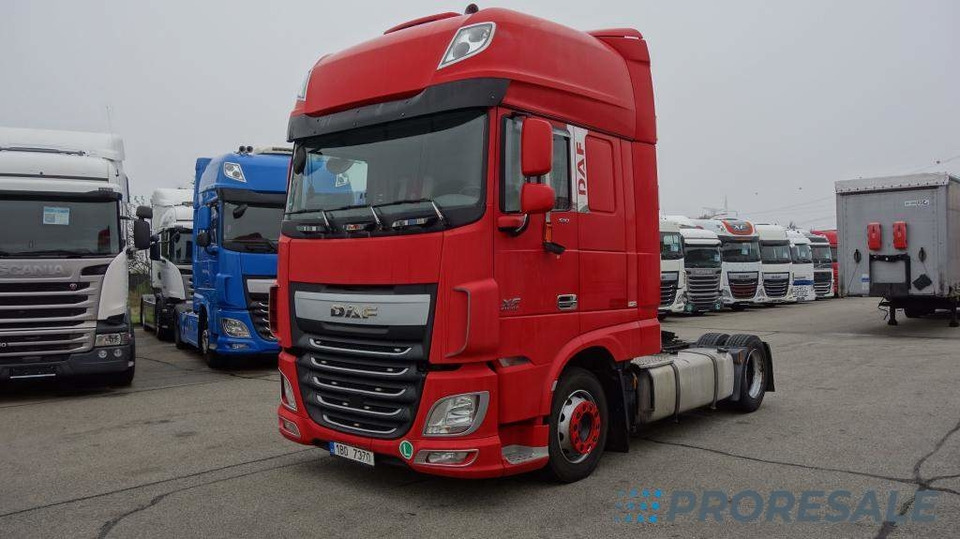 DAF XF 510 FT LOW DECK SSC EURO 6 - Tracteur routier: photos 2 DAF XF 510 FT LOW DECK SSC EURO 6 - Tracteur routier: photos 2