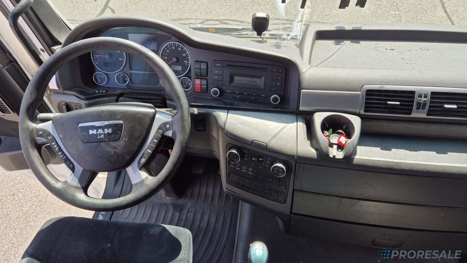 MAN TGX 18.480 4X2 BLS XLX EURO 5 - Tracteur routier: photos 4 MAN TGX 18.480 4X2 BLS XLX EURO 5 - Tracteur routier: photos 4