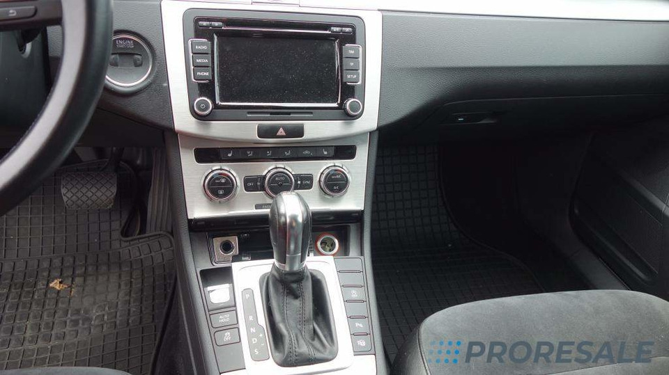 Voiture VOLKSWAGEN PASSAT VARIANT 2,0 TDi 103 KW - nelze odpočet DPH: photos 7