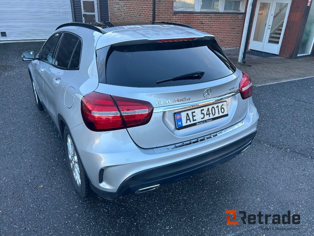 2017 Personbil MERCEDES-BENZ GLA 200 d 4MATIC EU-Godkjent - Voiture: photos 4 2017 Personbil MERCEDES-BENZ GLA 200 d 4MATIC EU-Godkjent - Voiture: photos 4