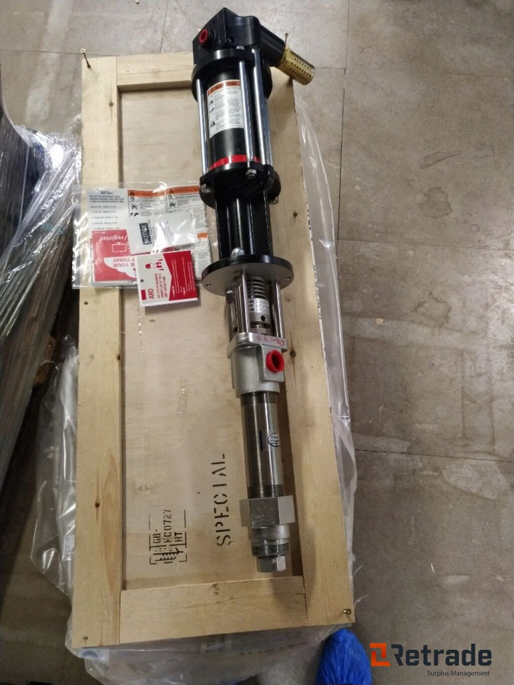 ARO Greasepump Ingersoll Rand 6" Not used! - Matériel de chantier: photos 4 ARO Greasepump Ingersoll Rand 6" Not used! - Matériel de chantier: photos 4