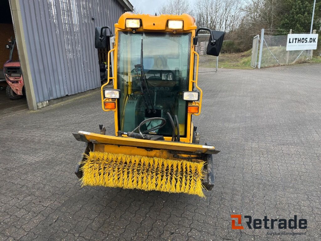 Fejeudstyr STIGA T 701 13-7442-22 - Engins de chantier: photos 2 Fejeudstyr STIGA T 701 13-7442-22 - Engins de chantier: photos 2