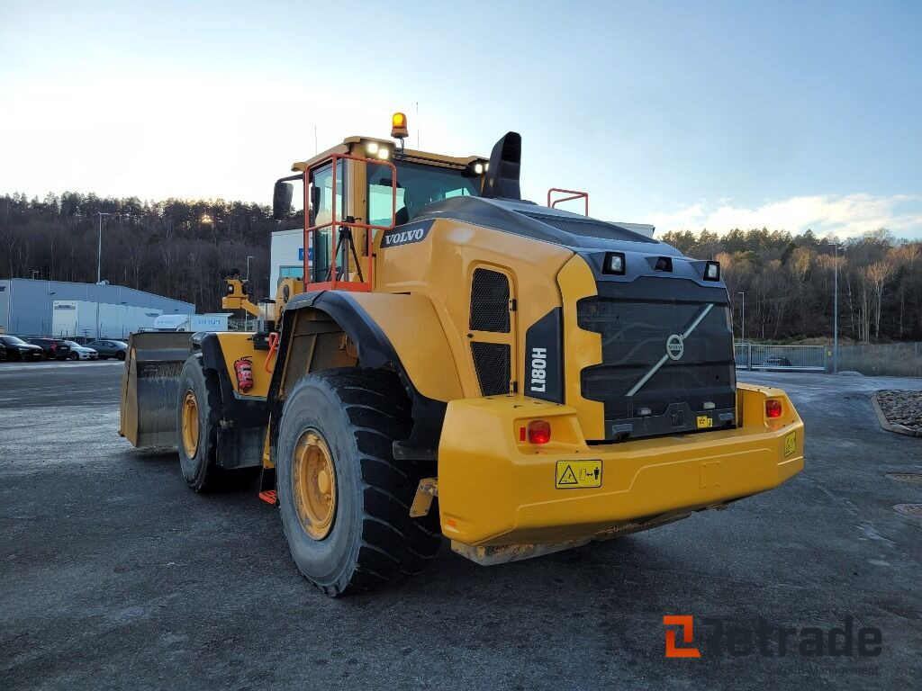 Hjullastare Volvo L 180H med skopa - Engins de chantier: photos 4 Hjullastare Volvo L 180H med skopa - Engins de chantier: photos 4