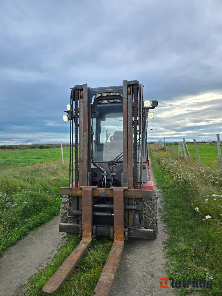 Gaffeltruck Kalmar DCD 55-6 - Chariot élévateur diesel: photos 3 Gaffeltruck Kalmar DCD 55-6 - Chariot élévateur diesel: photos 3