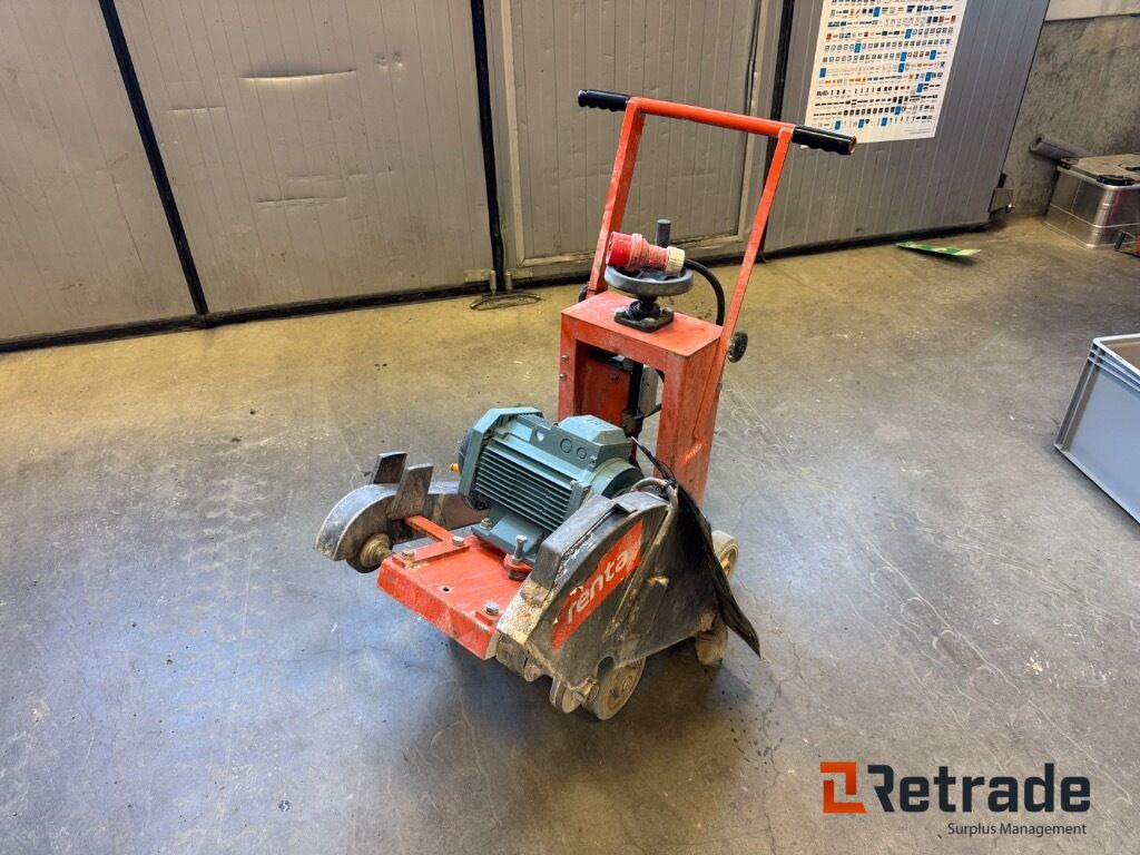 Golvsåg Husqvarna FS 600 E - Matériel de chantier: photos 2 Golvsåg Husqvarna FS 600 E - Matériel de chantier: photos 2