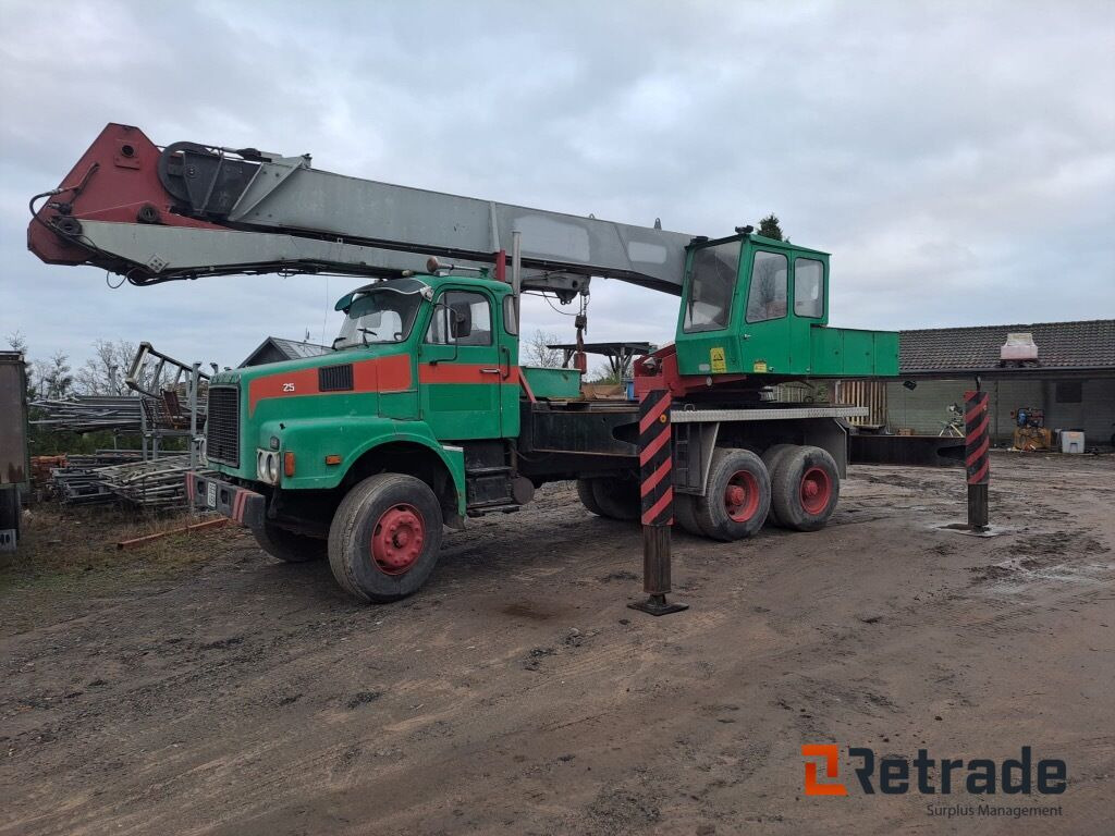 Kranbil Mobilkran Essemko Volvo N10 - Grue mobile: photos 1 Kranbil Mobilkran Essemko Volvo N10 - Grue mobile: photos 1