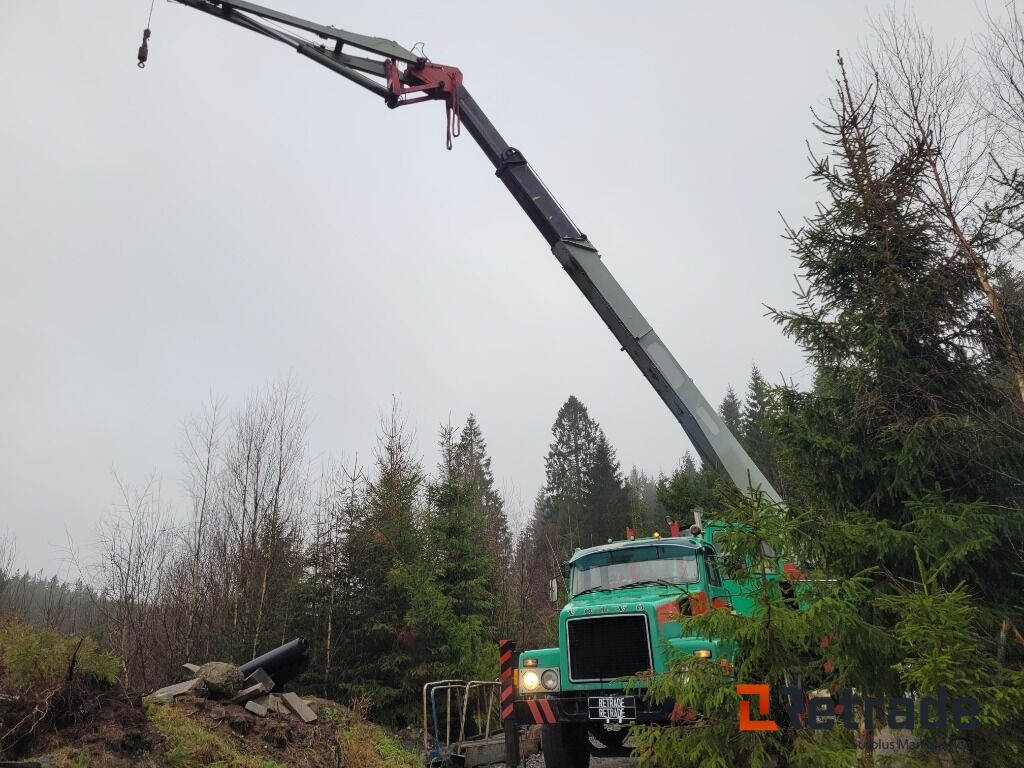Kranbil Mobilkran Essemko Volvo N10 - Grue mobile: photos 5 Kranbil Mobilkran Essemko Volvo N10 - Grue mobile: photos 5