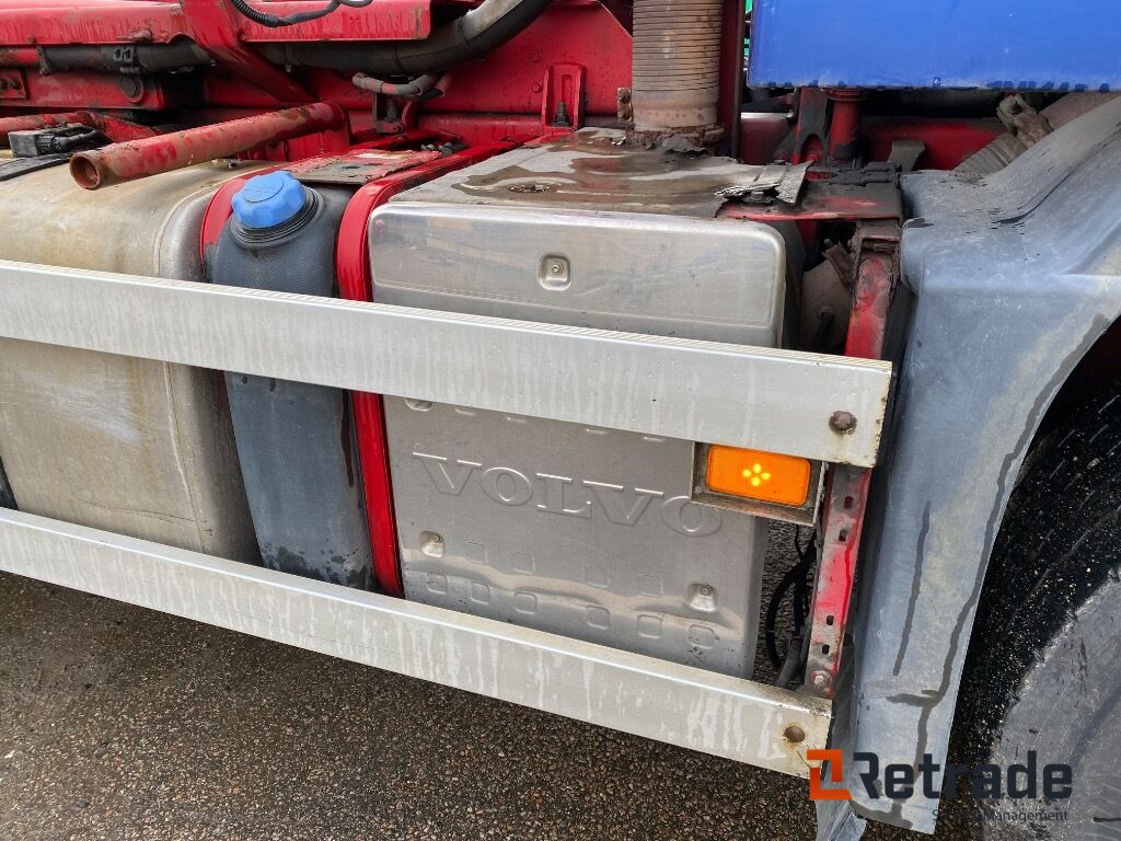 Camion ampliroll Lastväxlare Tridem Volvo  FH 480-37 8 x4: photos 27