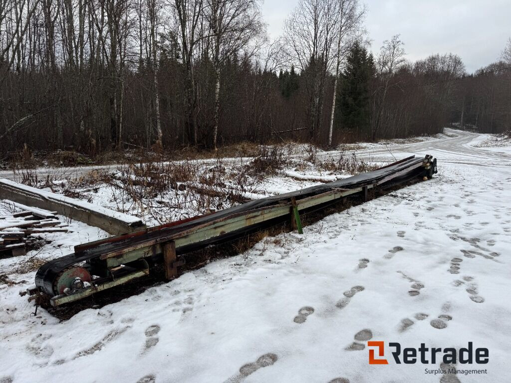 Flistugg Bruks Mekaniska 1200 M med tillbehör - Machine agricole: photos 4 Flistugg Bruks Mekaniska 1200 M med tillbehör - Machine agricole: photos 4