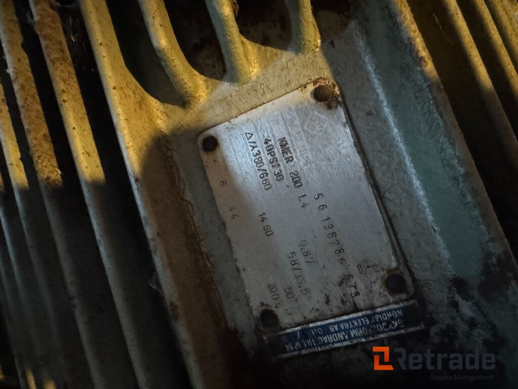 Flistugg Bruks Mekaniska 1200 M med tillbehör - Machine agricole: photos 5 Flistugg Bruks Mekaniska 1200 M med tillbehör - Machine agricole: photos 5