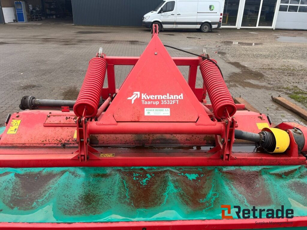 Slåmaskine Kverneland 3532 FT - MCF 08 Frontmonteret slåmaskine - Machine agricole: photos 3 Slåmaskine Kverneland 3532 FT - MCF 08 Frontmonteret slåmaskine - Machine agricole: photos 3