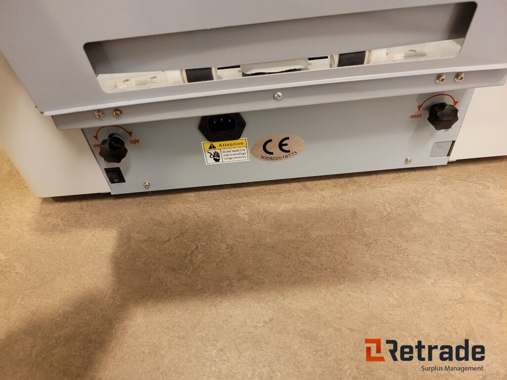 Visistkortsmaskin Card cutting maskin EASYCARD SRA3 - Matériel industriel: photos 5 Visistkortsmaskin Card cutting maskin EASYCARD SRA3 - Matériel industriel: photos 5