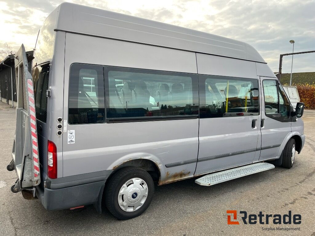 Minibus med lift FORD TRANSIT KOMBI 300L F 2,2 TDCI - Minibus, Transport de personnes: photos 3 Minibus med lift FORD TRANSIT KOMBI 300L F 2,2 TDCI - Minibus, Transport de personnes: photos 3