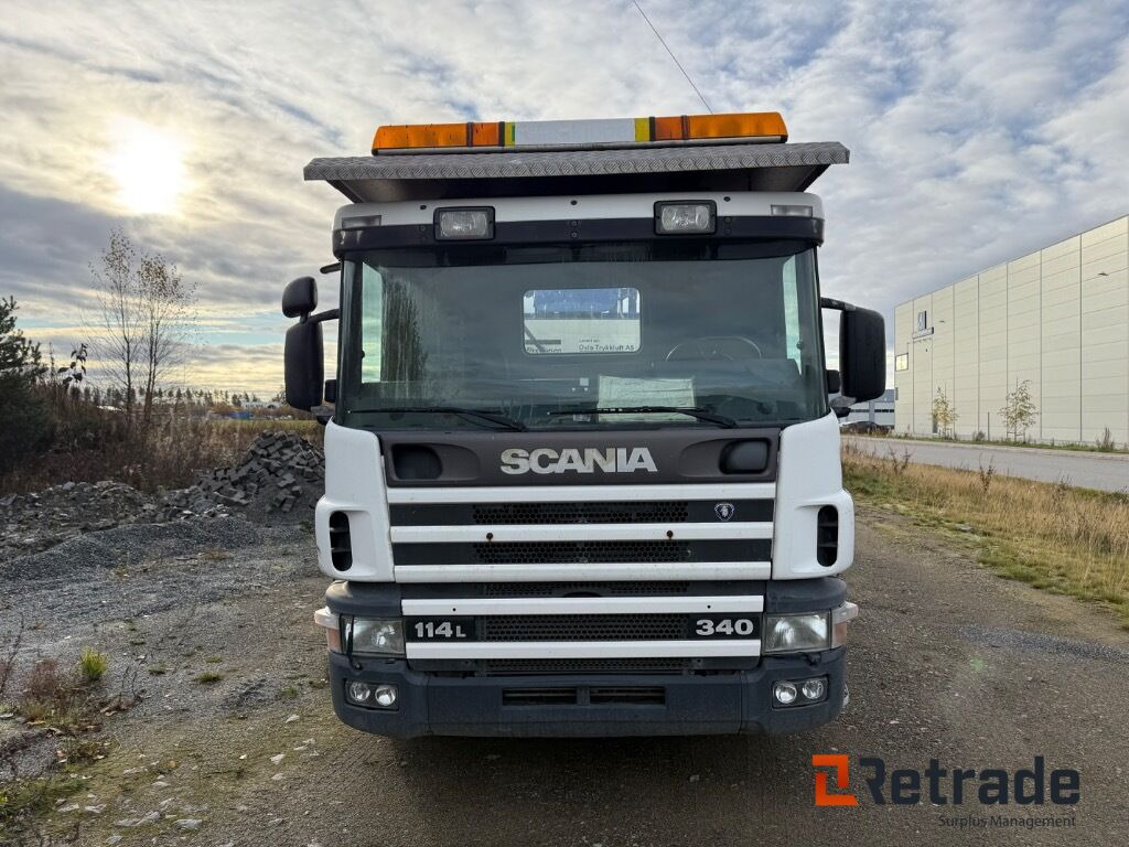 SCANIA P114L med Lift nylig sertifisert kran og EU godkjent - Camion avec nacelle: photos 3 SCANIA P114L med Lift nylig sertifisert kran og EU godkjent - Camion avec nacelle: photos 3