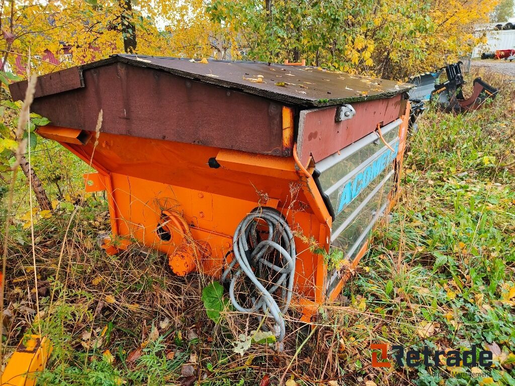 Matériel de chantier Sand/salt spreder Acometis 3200: photos 7 Matériel de chantier Sand/salt spreder Acometis 3200: photos 7