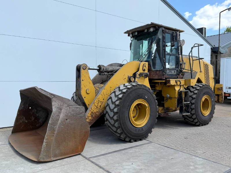 Cat 950K - German Machine / New Michelin Tyres! - Chargeuse sur pneus: photos 2 Cat 950K - German Machine / New Michelin Tyres! - Chargeuse sur pneus: photos 2